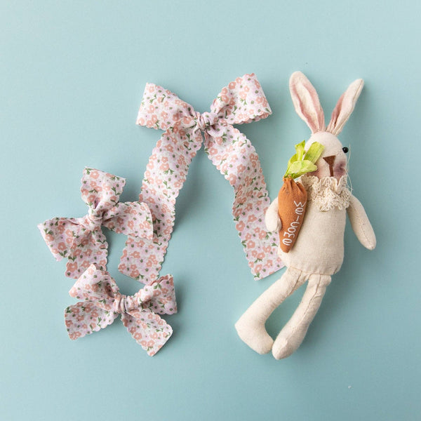 Posy Scallop | Ribbon Bow: Alligator Clip