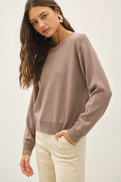 V-NOTCH STITCH CREW NECK SWEATER : MOCHA