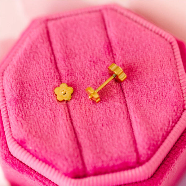 Tiny Classic Flower Earrings