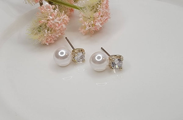 CZ AND PEARL DECORATED POST EARRINGS. - Lulu Bella Boutique