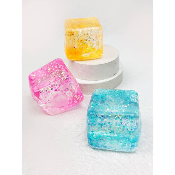 Viral Glitter Ice Cube Squishy Toy: MIX COLOR