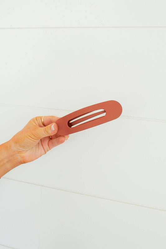 Oversized Flat Claw Clip: Brick