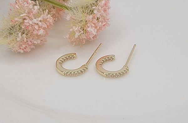 MINI HOOP TURNISH FREE EARRINGS. - Lulu Bella Boutique