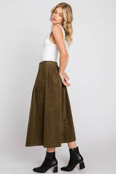 SOLID CORDUROY MIDI SKIRT W/ PLEATED DETAILS: OLIVE