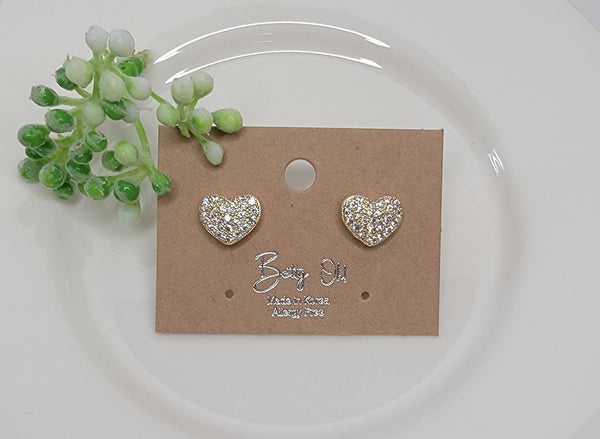 Heart Shape Post Earring: GOLD - Lulu Bella Boutique