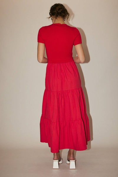 MOCK NECK SHORT SLEEVE KNIT & WOVEN MIX TIERED MIDI DRESS: Red