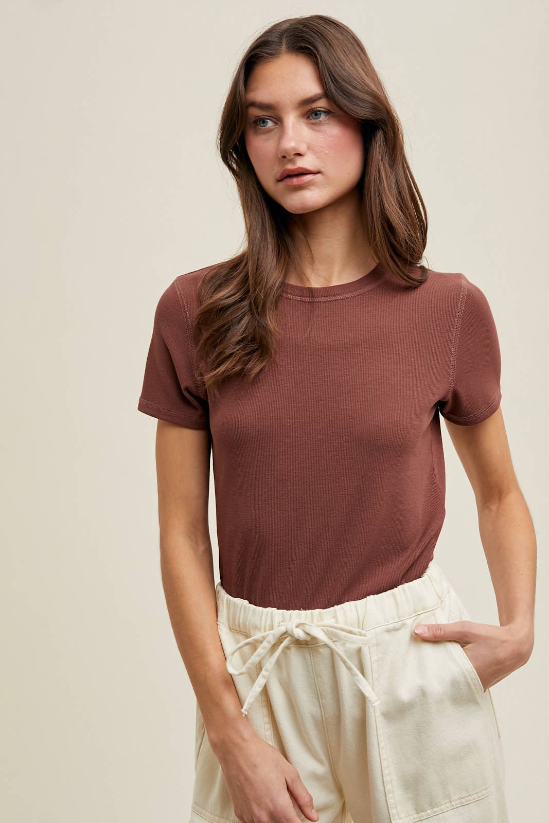 RIBBED KNIT BASIC T-SHIRT: ESPRESSO - Lulu Bella Boutique