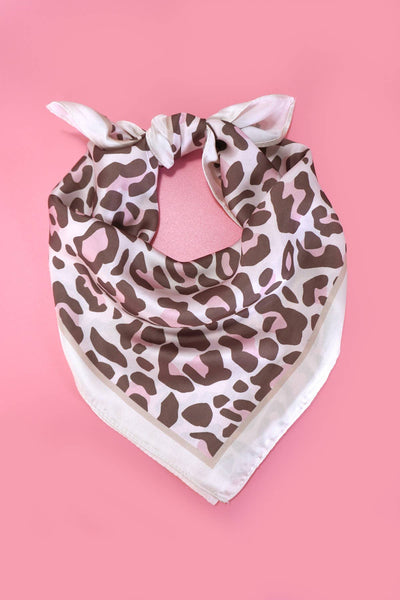 LEOPARD ANIMAL SILKY FEEL BANDAN: Pink