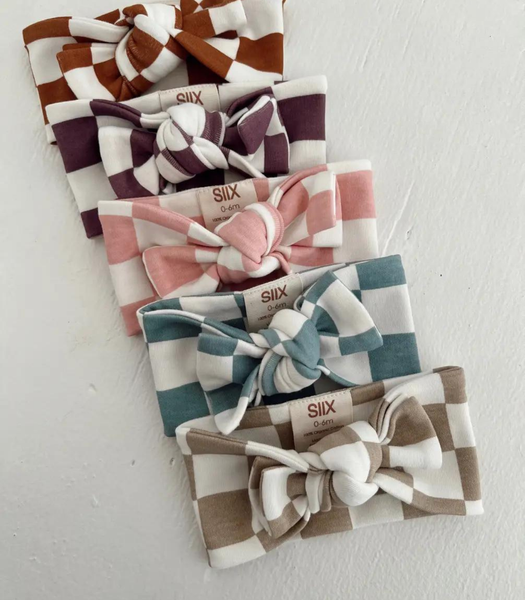 Berry Cheesecake Checkerboard / Organic Bow: ONE SIZE