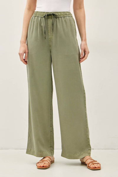 TENCEL WIDE LEG PANTS: SAGE OLIVE / S - Lulu Bella Boutique