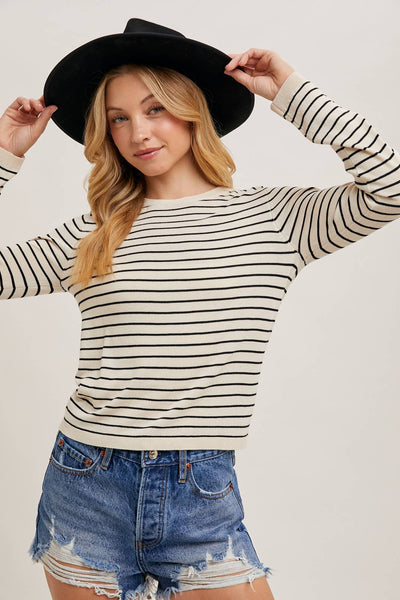 STRIPED CREW NECK KNIT TOP LONG SLEEVE: OATMEAL / L