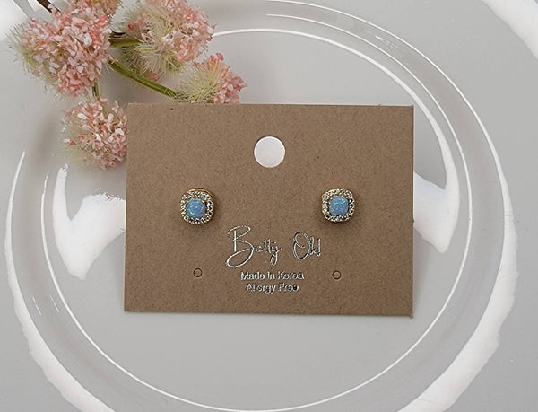 LAB GROWN OPAL STUD EARRINGS.: WHITE OPAL/GOLD / Medium - Lulu Bella Boutique