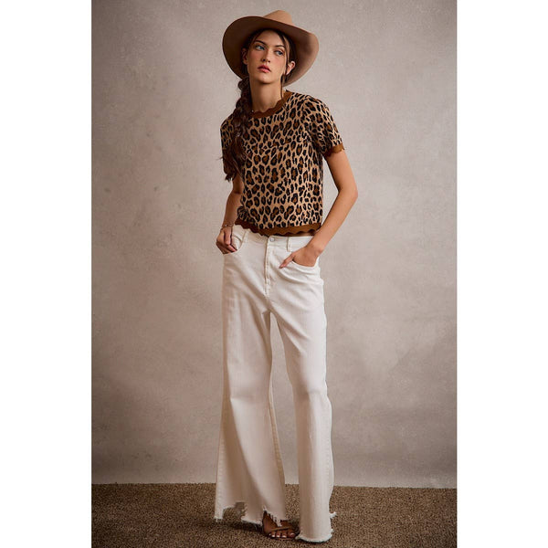 LEOPARD PRINT SHORT SLEEVES SCALLOP RIB KNIT: LEOPARD/BROWN