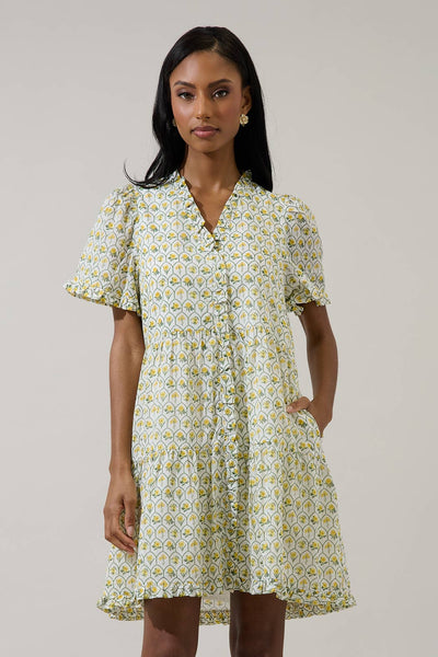 Trinny Medallion Kara Shift Mini Dress: White-Yellow - Lulu Bella Boutique