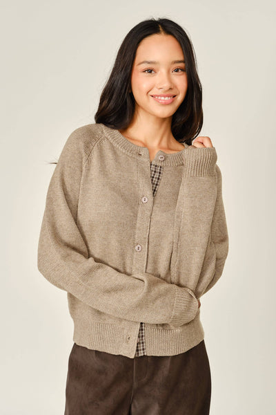 WOOL BLENDED PLAID PLACKET DETAIL SWEATER CARDIGAN: MUSHROOM