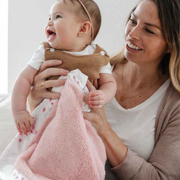 SATIN BACK RECEIVING BLANKETS: Dainty Floral