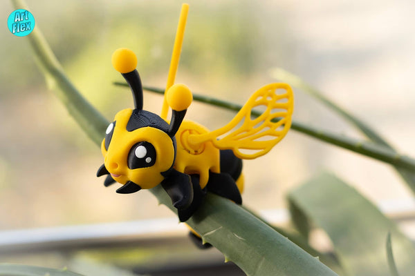 Bee and Queen Bee 3D Printed Articulated Fidget Toy: Queen Bee / Medium - 6" - Lulu Bella Boutique