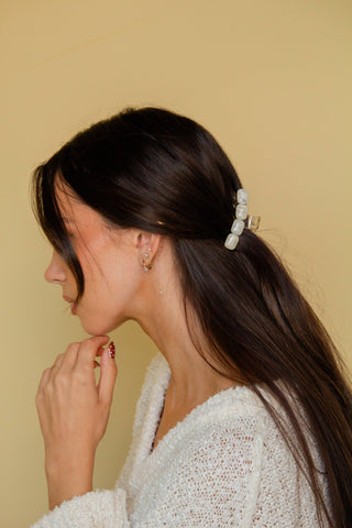 4 Stone Claw Clip: Cream Marble