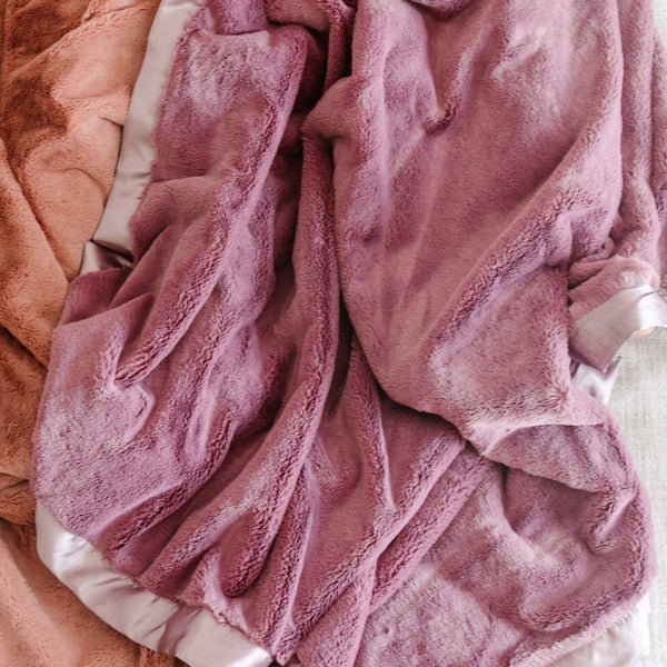 SATIN BORDER TODDLER BLANKETS: Camo