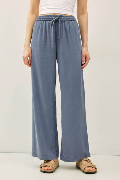 TENCEL WIDE LEG PANTS: DENIM - Lulu Bella Boutique