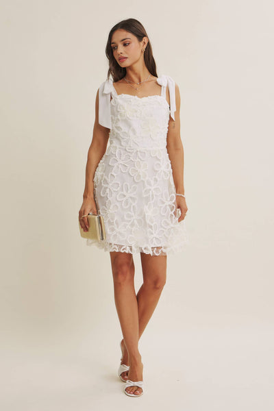 PARIS EVENING LACE FLORAL EMBROIDERY MINI WITH SHOULDER TIE: CREAM / S - Lulu Bella Boutique