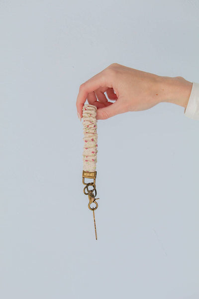 April Flowers Keychain - Lulu Bella Boutique
