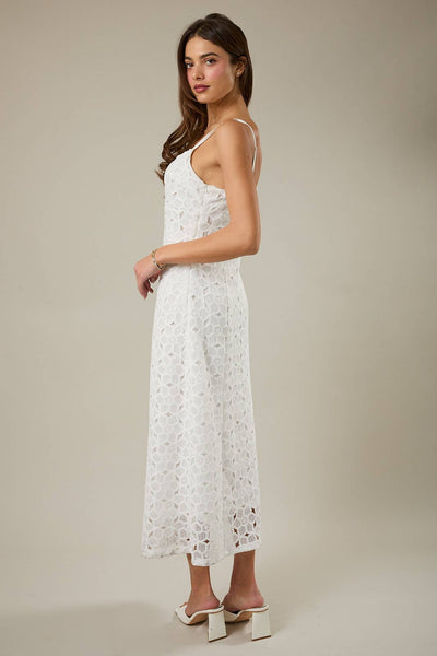 SLEEVELESS FITTED LACE MIDI DRESS: White / S - Lulu Bella Boutique