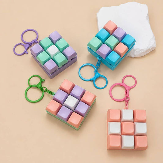 Keyboard Fidget Stress Relief Keychain: LAVENDER