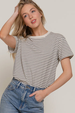 Short Slv Round Neck Stripe Tee: IVY-beige/black-183477 / L