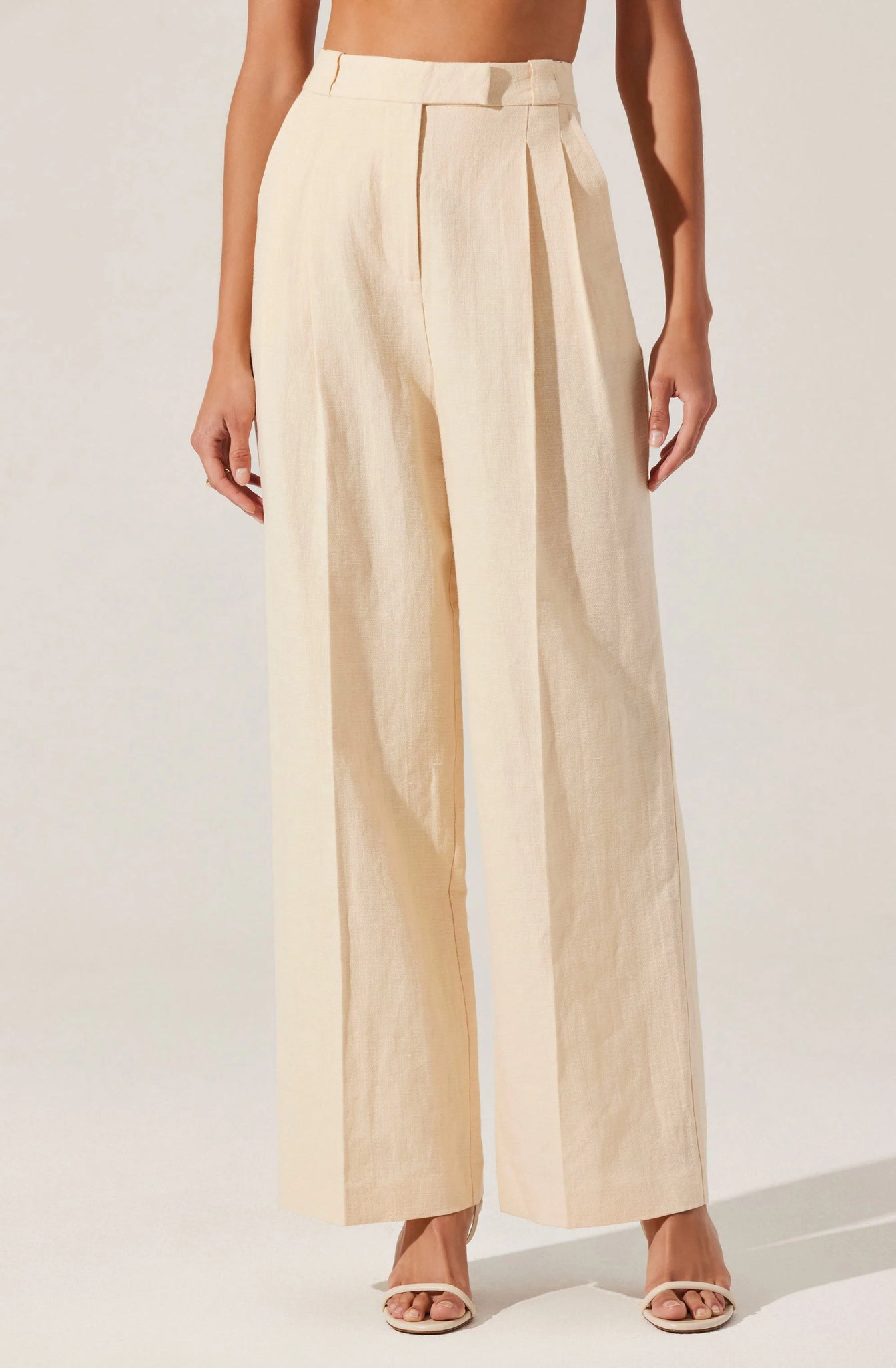 Bryony Linen Blend Pleated Pants - Lulu Bella Boutique