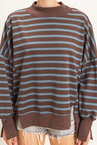 Striped Mock Neck Sweatshirt in Brown/Blue