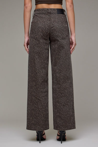 Brown Cheetah Stretch Low Rise Dad Jean - Lulu Bella Boutique