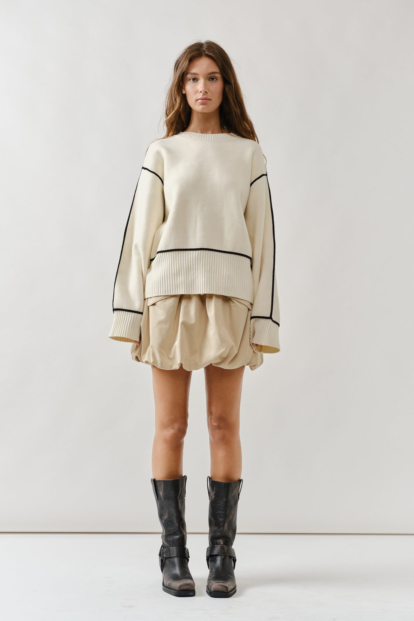 Oversized Fit Contrast Stitching Sweater
