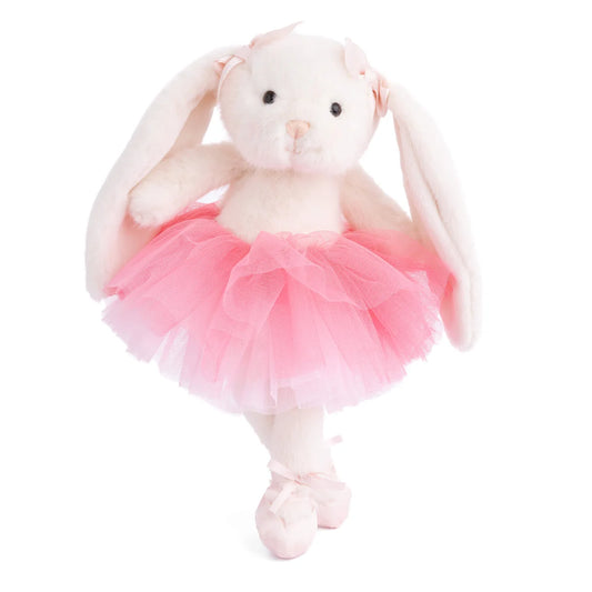 Dancing Jayleen in Pink