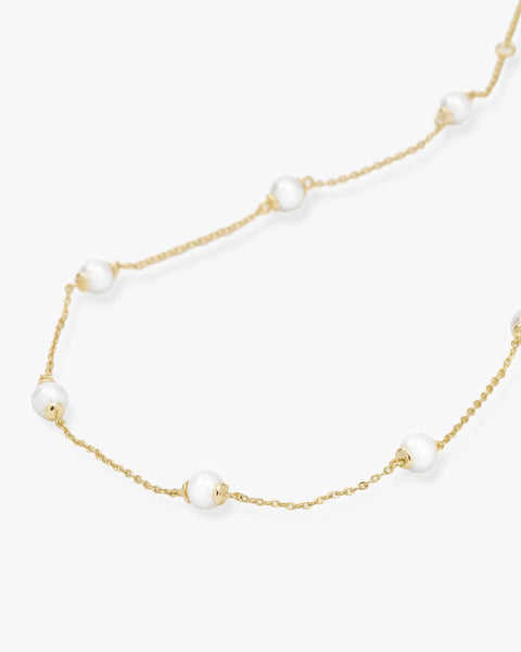 Perfect Pearl Infinity Necklace Gold