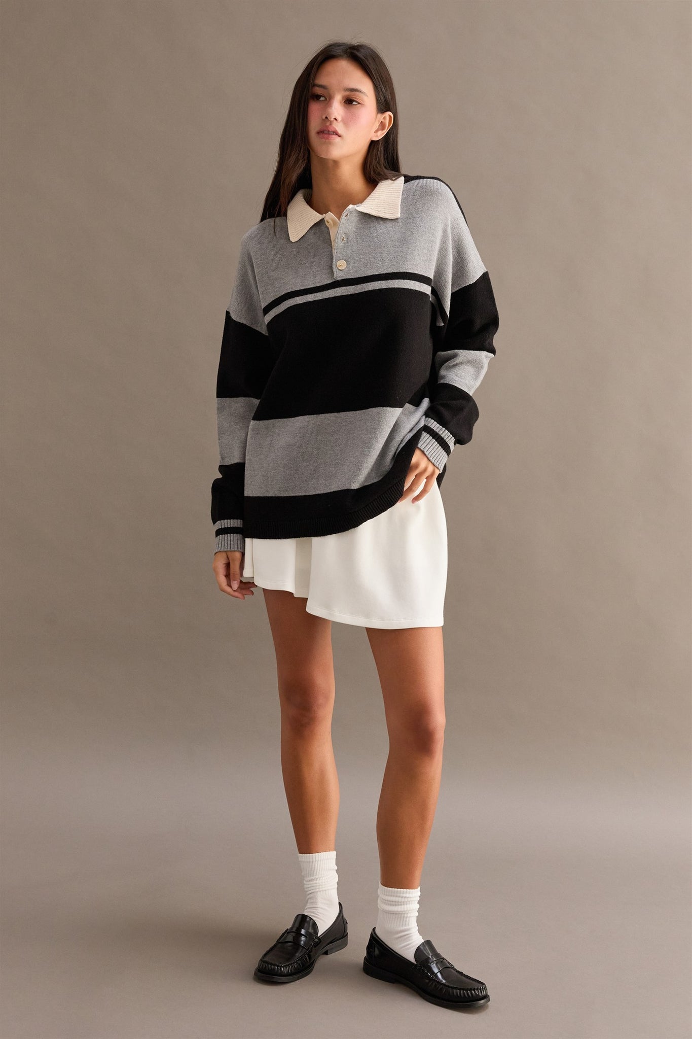 Contrasting Striped Sweater With Polo Collar