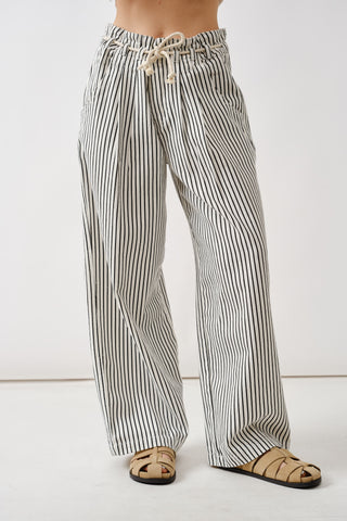 Stripe Wide Leg Pants With Tie Belt