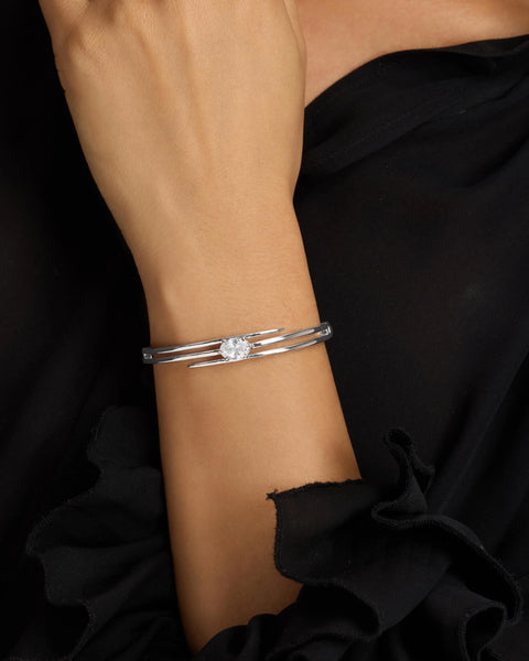 She's On Point Lasso Cuff Silver|White Diamondettes