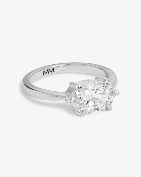 She's on Point Ring Silver|White Diamondettes