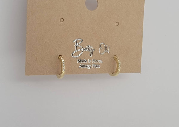 MINI HOOP TURNISH FREE EARRINGS. - Lulu Bella Boutique