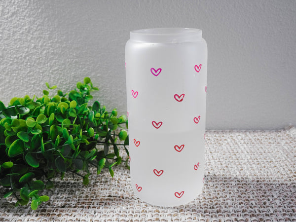 Tiny Hearts | 20 oz Glass Tumbler with Bamboo Lid & Straw: Pink / Frosted