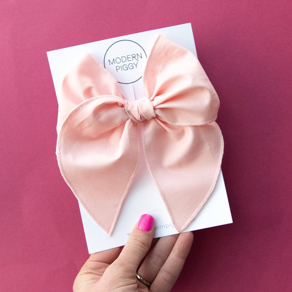 Candy Pink | Party Bow: Alligator Clip