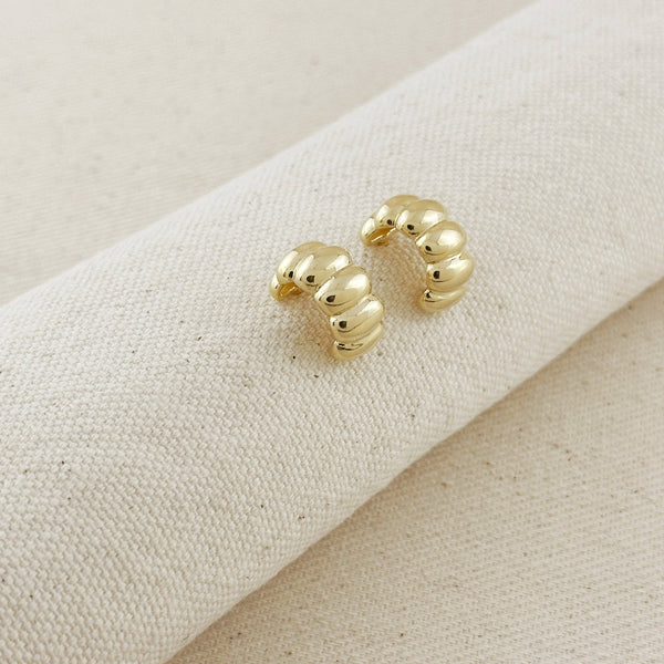18k Gold Filled Scalloped C-Hoop Earrings - Lulu Bella Boutique