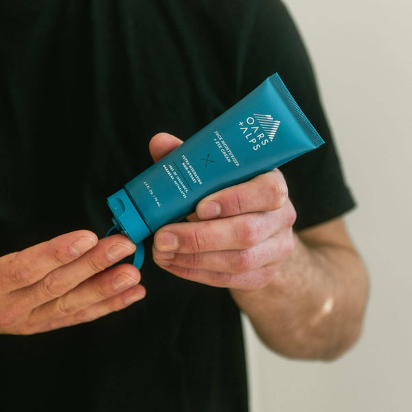 Face the Day Duo Kit Men's Face Cleansing Gift Set