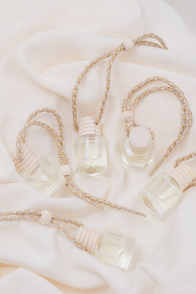 Warm Cashmere Car Diffuser – Vanilla, Amber & Jasmine: Packaged