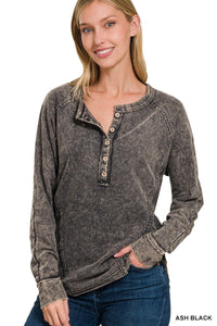 This Mineral Wash Terry Henley Top is a wardrobe staple for any wardrobe. Its mineral wash and raw details give it a unique, stylish look. Keep it classic with this trendy henley top perfect for any occasion.  - 100% COTTON FRENCH TERRY - RAW HEM - BACK PATCH - SEAM DETAILS - BUTTON HENLEY NECKLINE