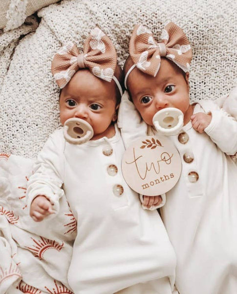 Sweetie Soother™ Pacifier Sets (2-pack): 6-18 M Pink Bows