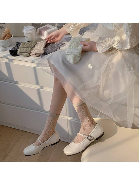 Elegant Bloom Sheer Lace Socks: Khaki