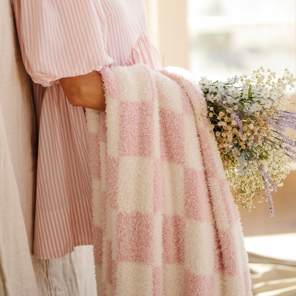 TORI HALFORD DOUBLE-LAYER BAMBONI® BLANKETS: Tori Halford / Throw