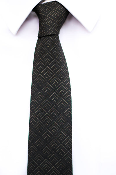 Vogue – Subtle Gold and Black Tie: 3.25" Standard Tie